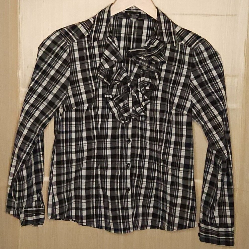 Spense Black White Plaid Ruffle Front Button Down Small